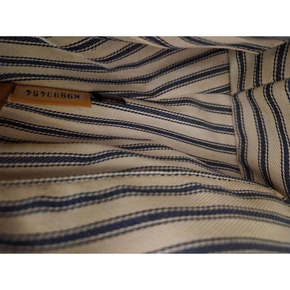 dooney bourke